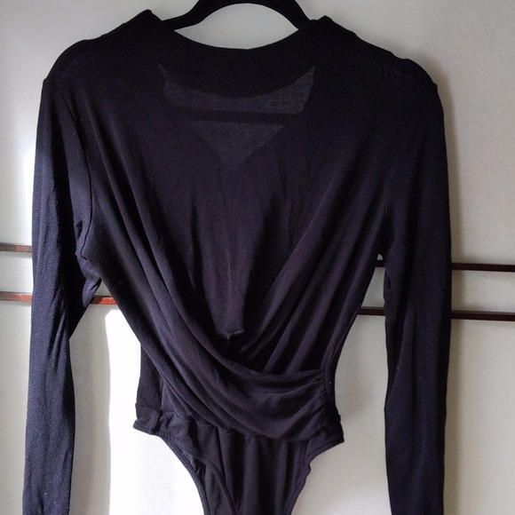 VINCE Black Long sleeve Bodysuit onesie leotard to layer  Small - Picture 2 of 16